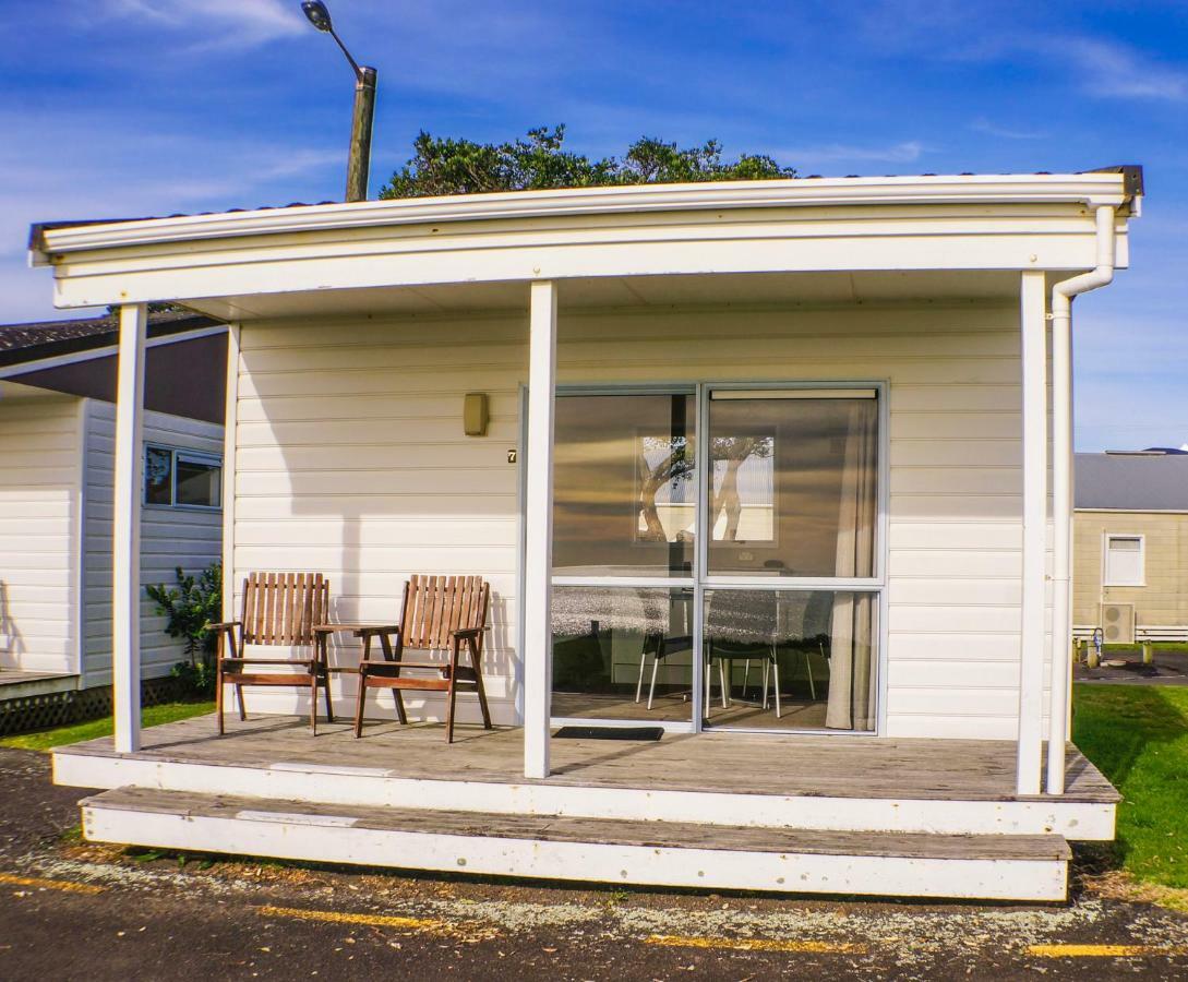 Belt Road Seaside Holiday Park Hotel New Plymouth Exterior photo